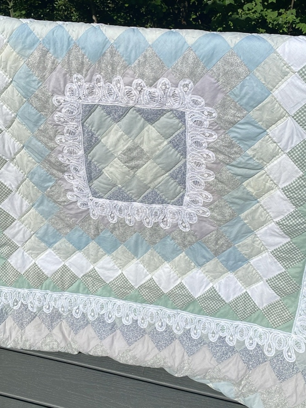 🦋 Vintage handmade White Lace w Pastel color Square Block quilt & matching sham - Picture 3 of 9